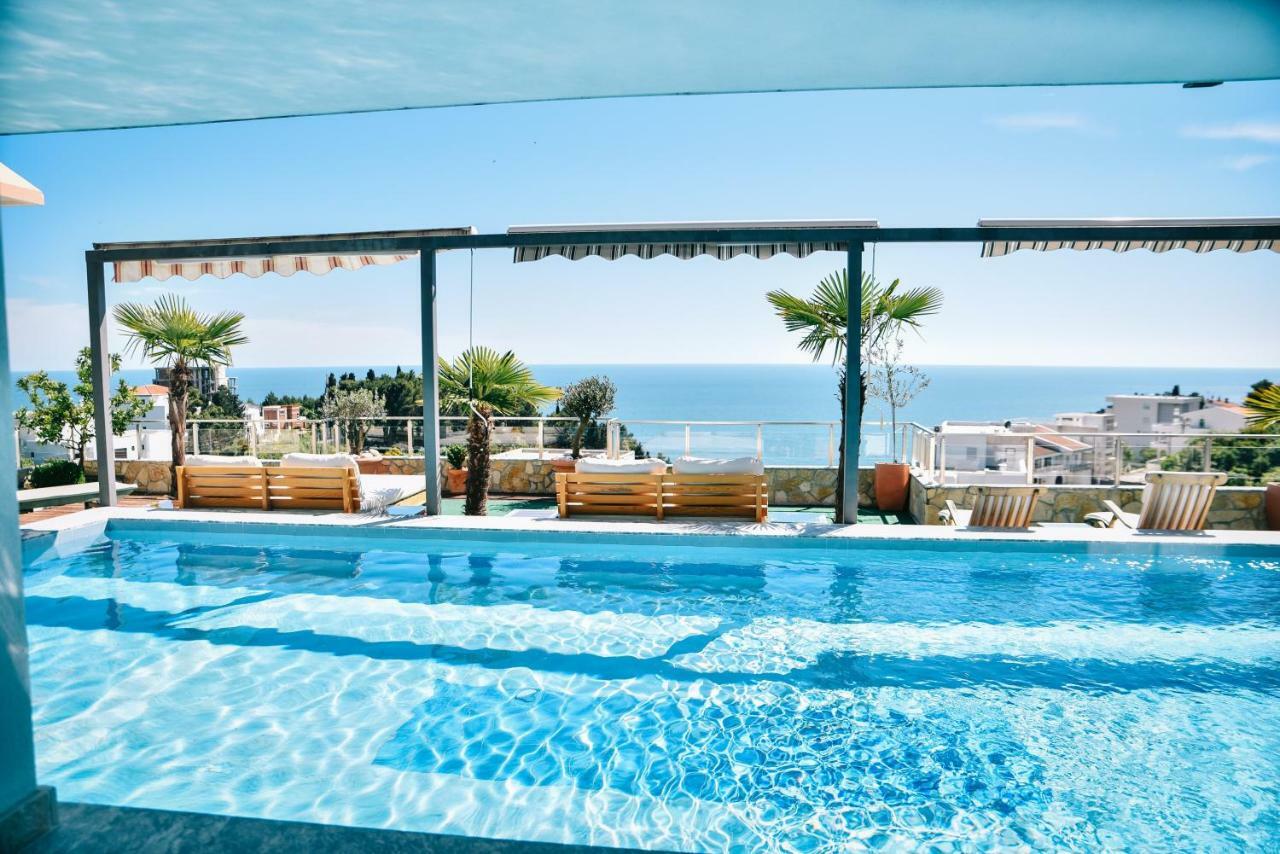 Hotel Freiburg Ulcinj Esterno foto